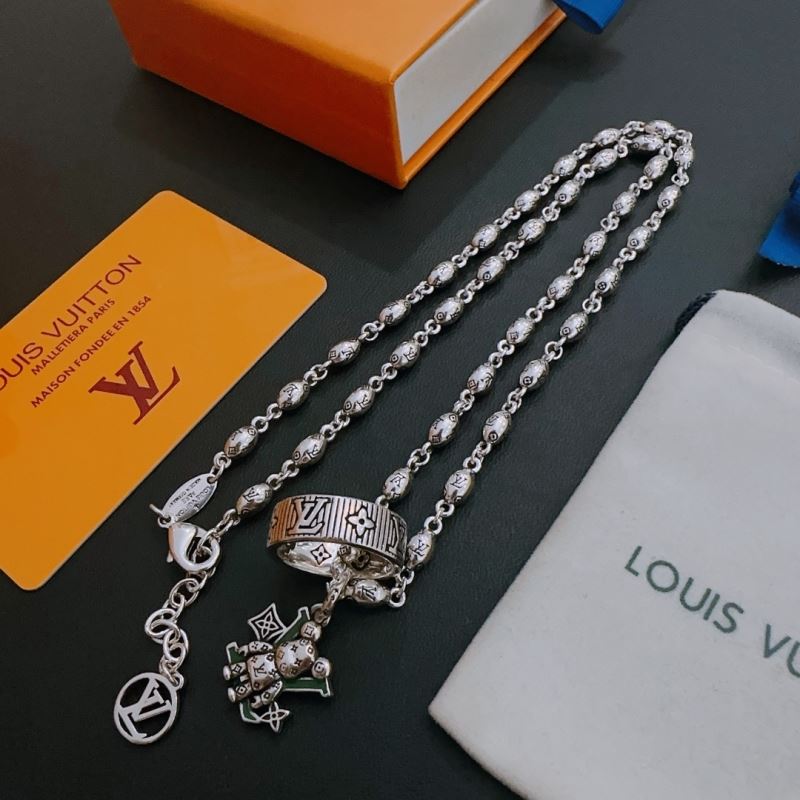 Louis Vuitton Necklaces